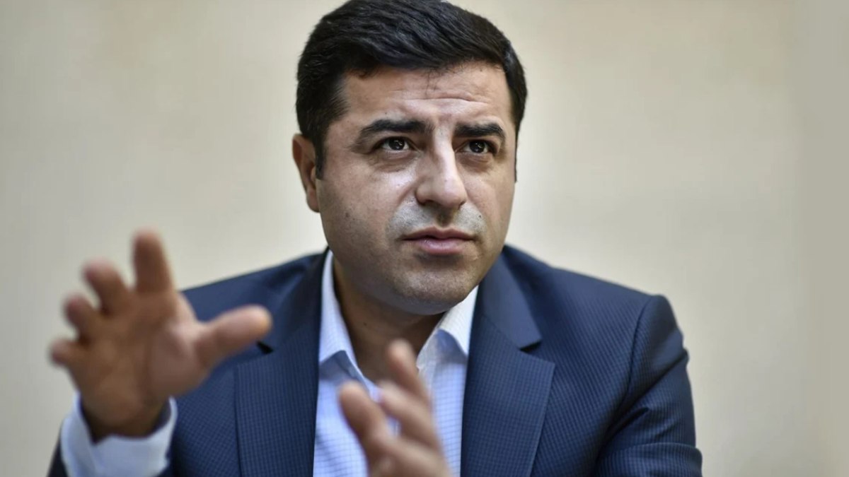 Selahattin Demirtaş’tan Cumhurbaşkanı Erdoğan ve Bahçeli’ye övgüler